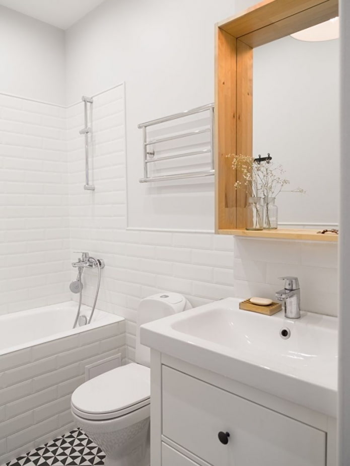 brick tiles in the bathroom