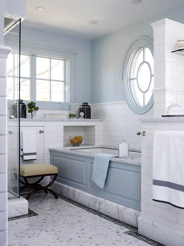 round window in the bathroom