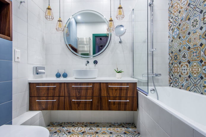 arrangement of a combined bathroom