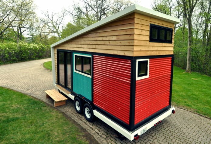 motorhome on wheels