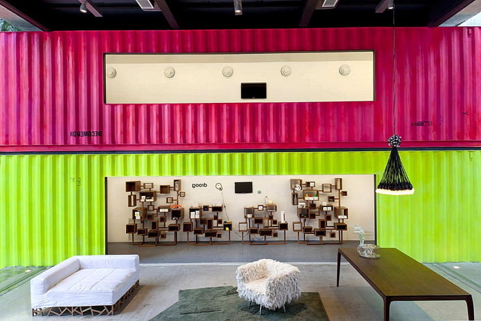 Yellow and pink wall