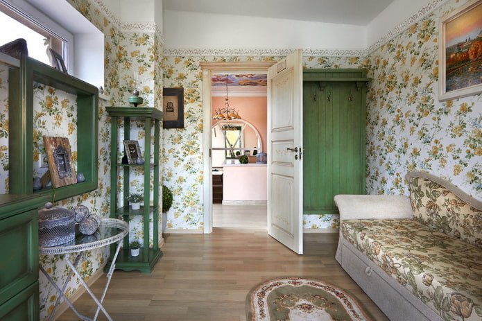 swing doors in the interior in the Provence style