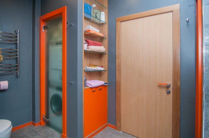 MDF door in the bathroom