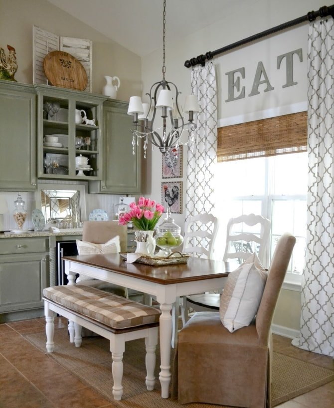 combined curtain in the kitchen interior