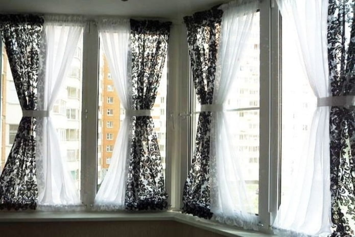 hourglass curtains