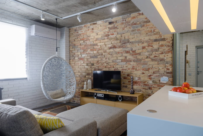 Accent brick wall