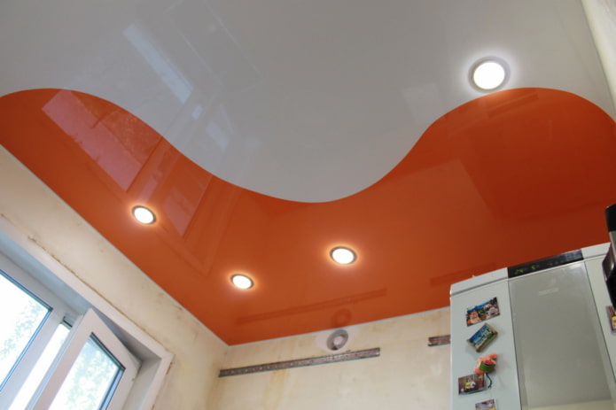 stretched fabric with curved welding
