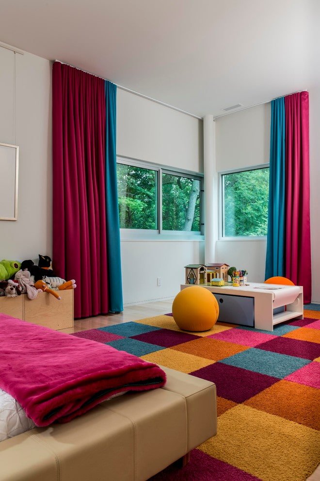 two-color curtains in the interior