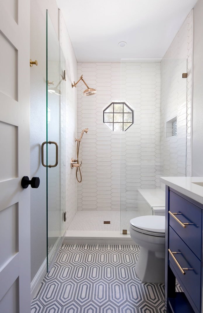 Toilet far from the shower