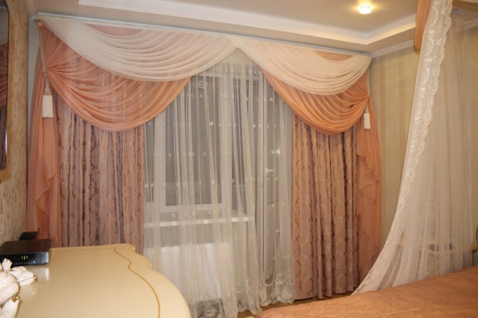 Multilayer curtains 
