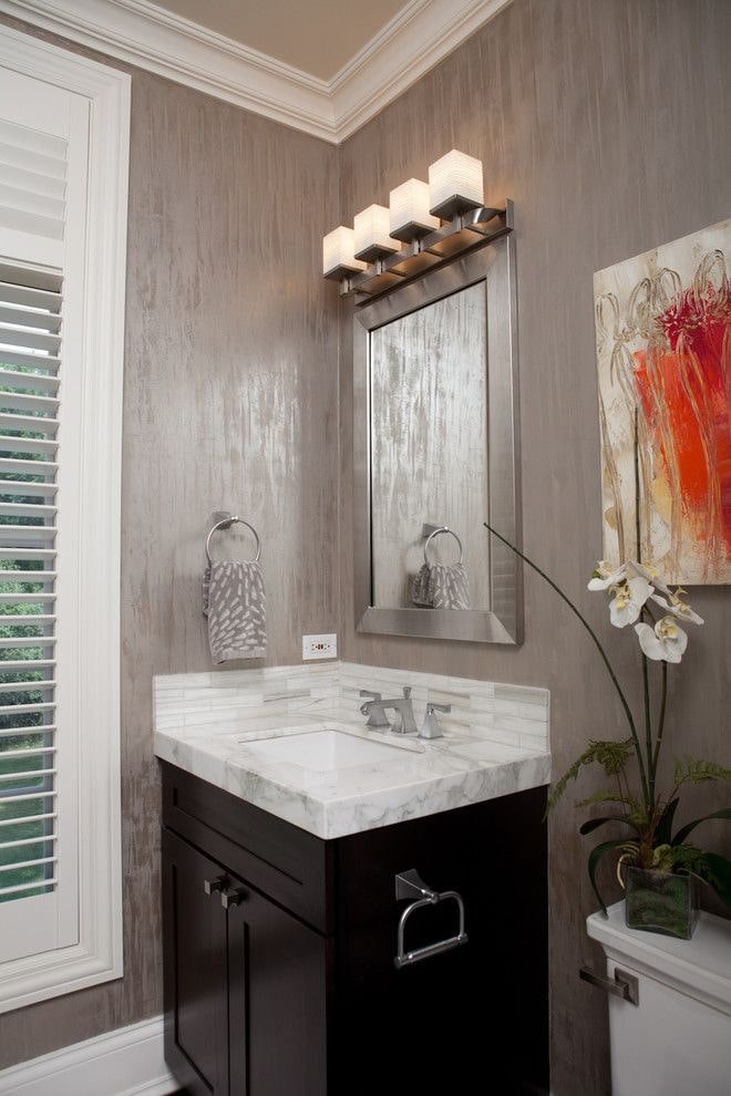 textured walls in the bathroom