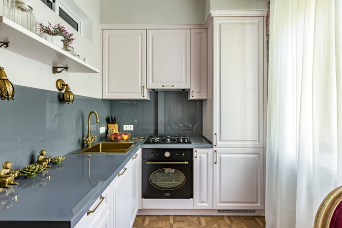 Gray glass apron