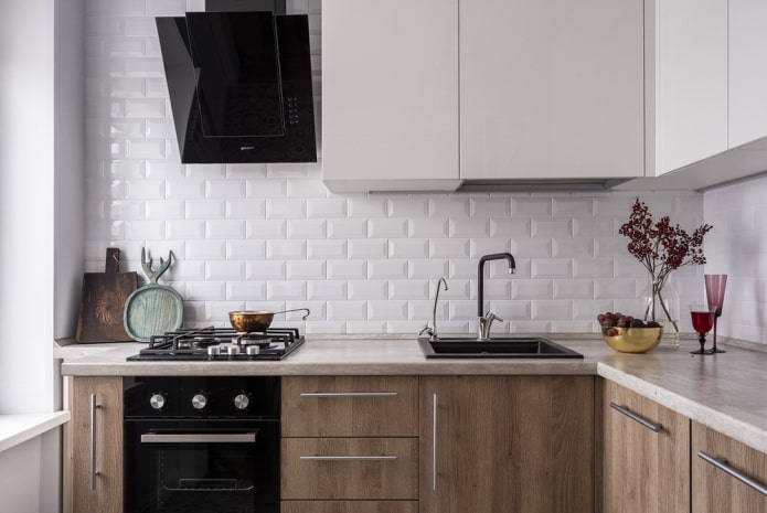 apron design in the kitchen interior