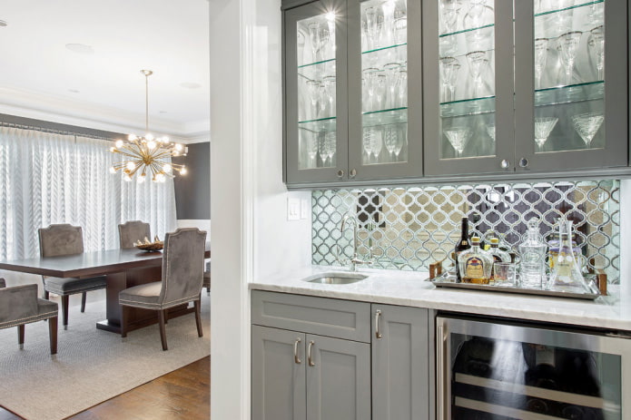 apron design in the kitchen interior