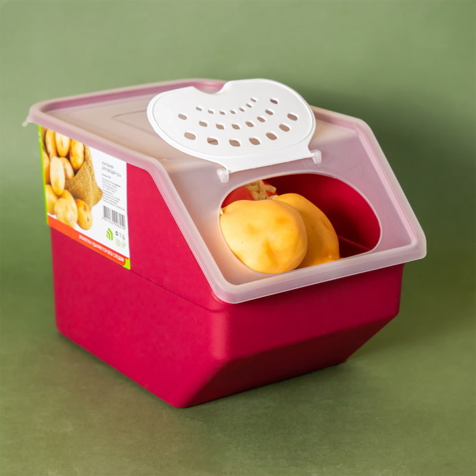 Storage container