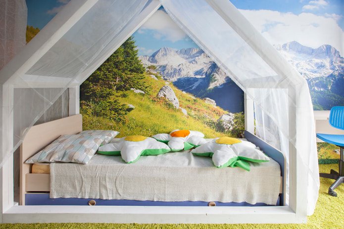 mountains on wallpaper