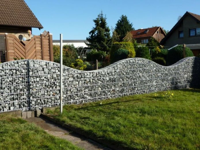 beautiful gabion fence