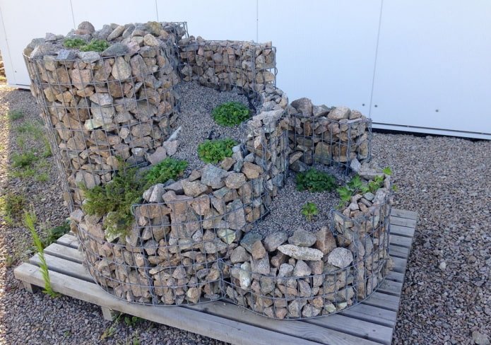 multi-level flowerbed