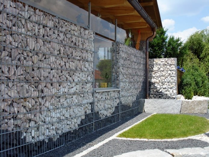 Gabion wall decoration