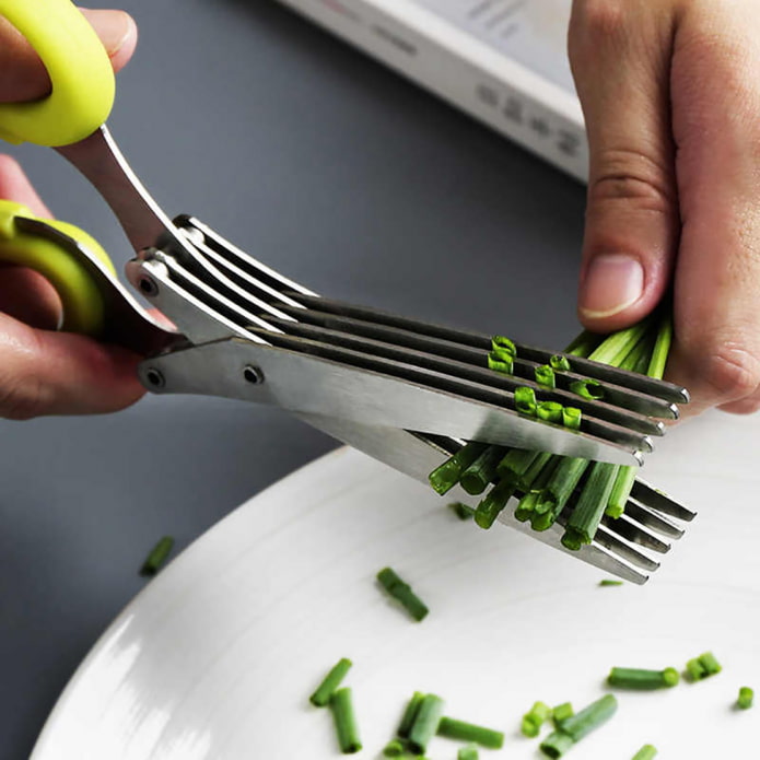 Scissors for greens