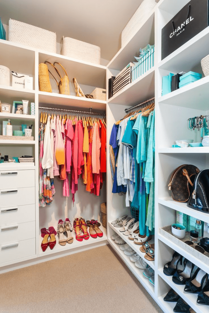 Organization of the dressing room