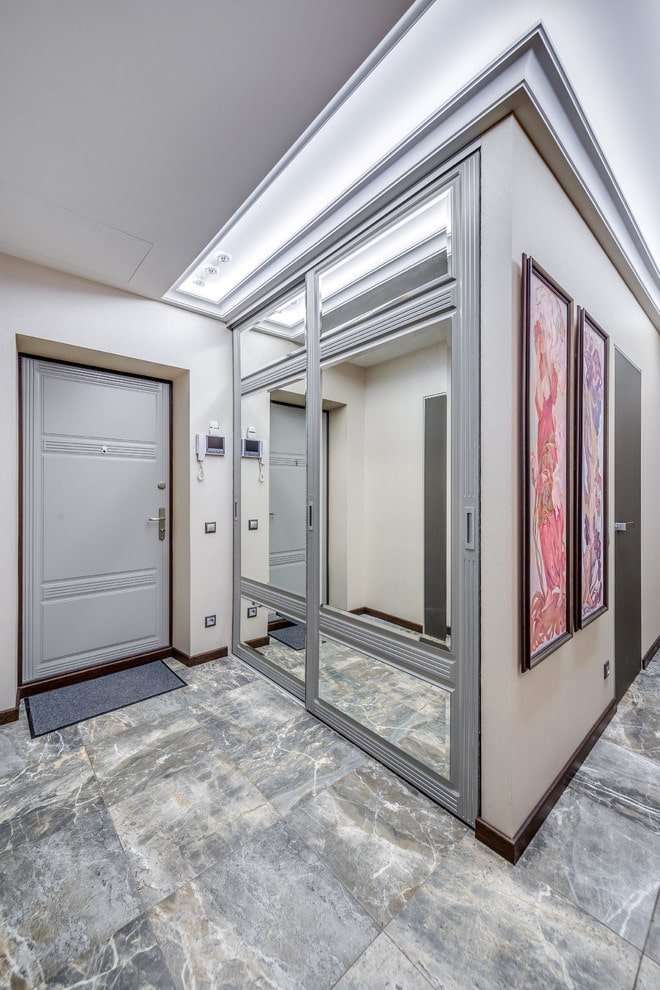 built-in dressing room in the interior of the hallway