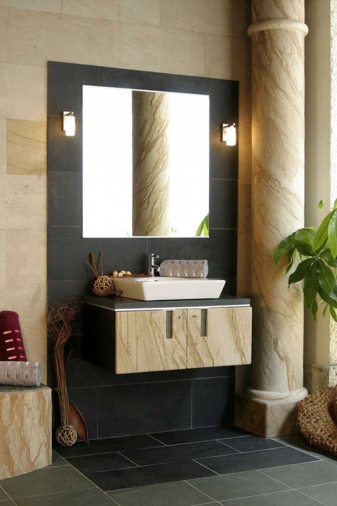 column finishing with stone