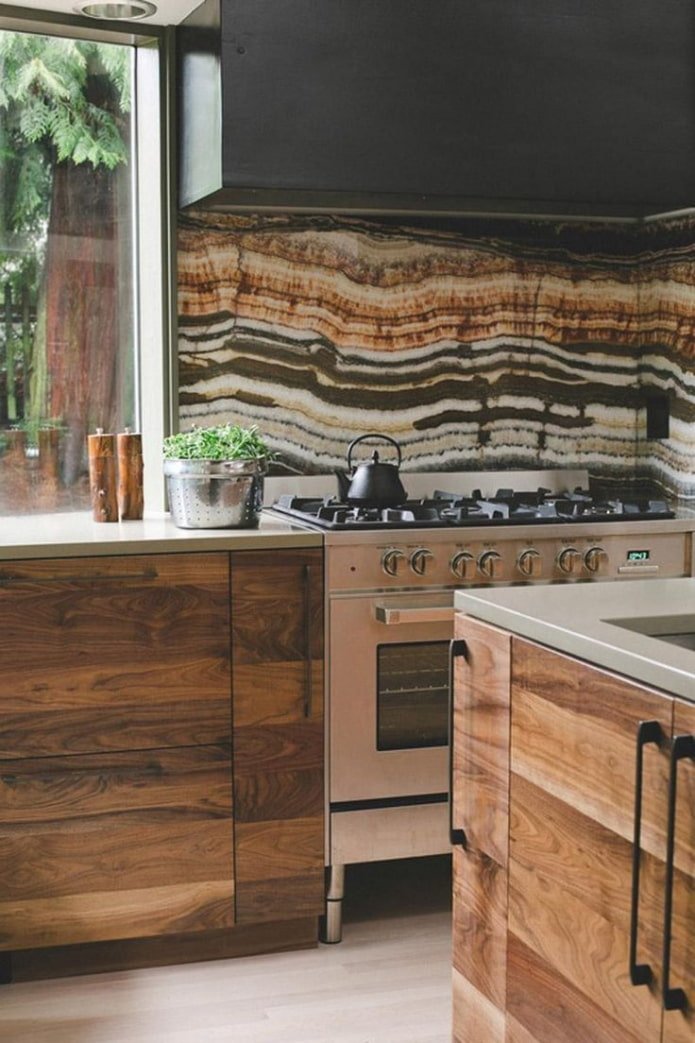 flexible stone apron