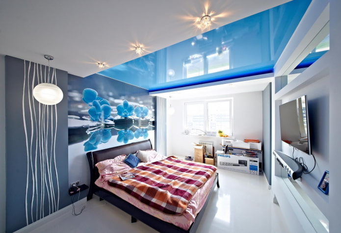 plasterboard construction with stretch fabric in the bedroom