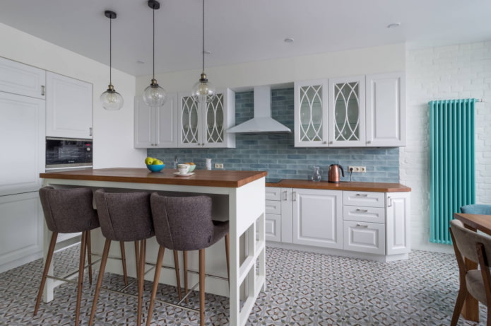 floor tile with a pattern