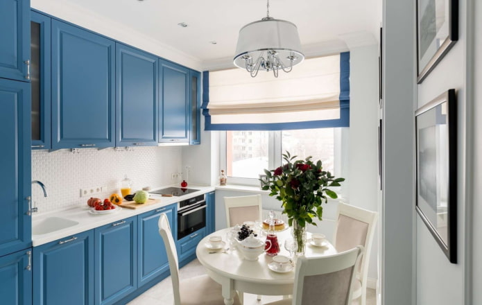 Roman blind for a kitchen window