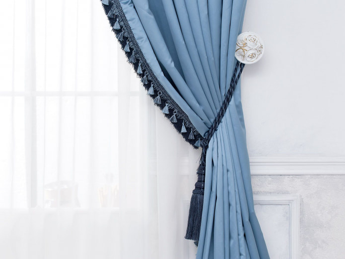 Tassels and fringe on curtains