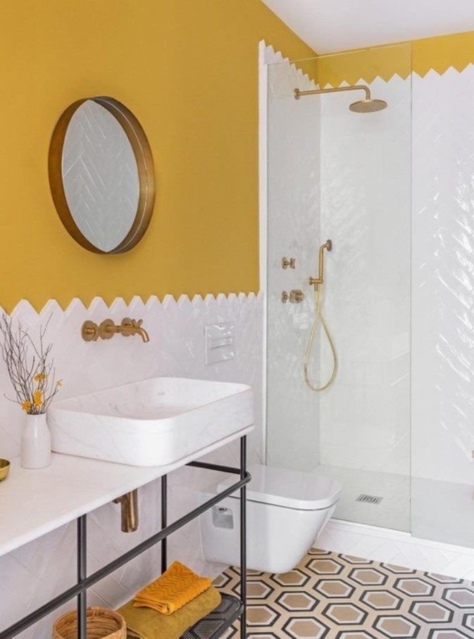 mustard partial decoration in the bathroom