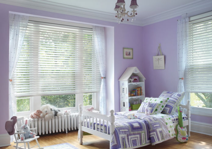 horizontal slats in a child's room