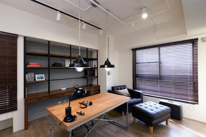 horizontal slats with wall mount