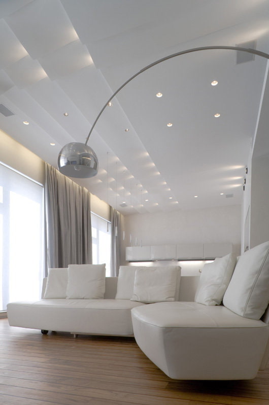Ceiling lights and a floor lamp