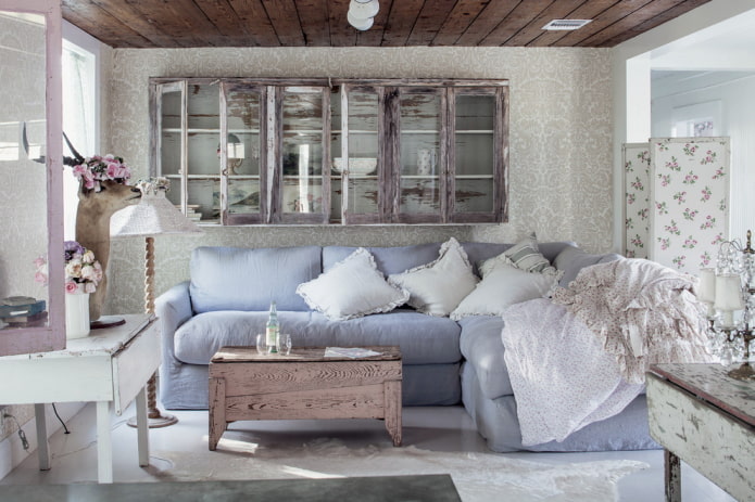 wallpaper and wooden ceiling