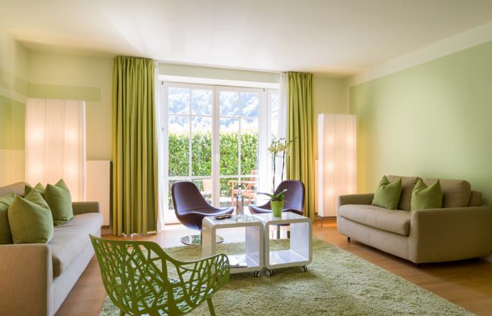 Light green shade in the interior