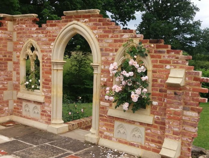 Decorative wall
