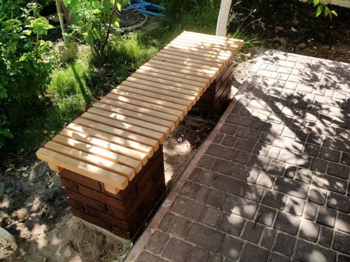 Brick bench