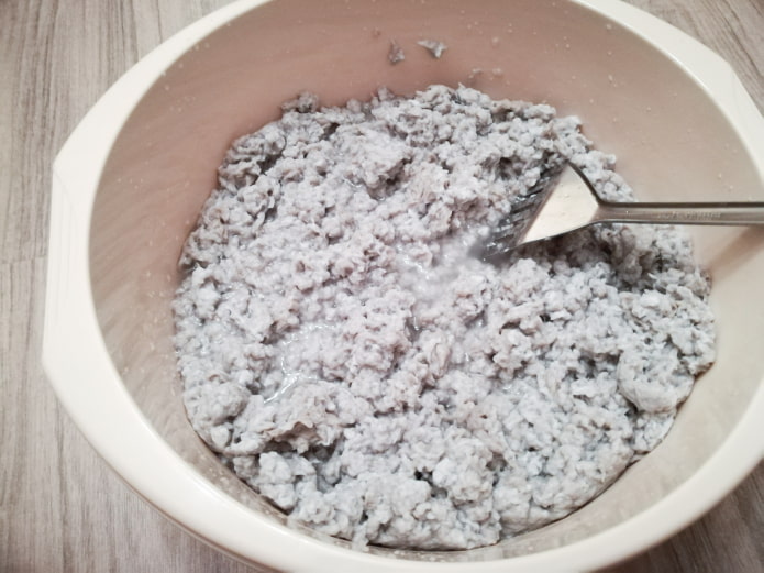Papier-mâché mixture