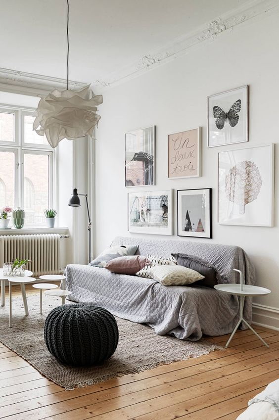 Bedspread on a sofa