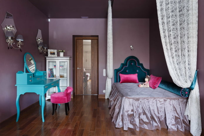 purple room