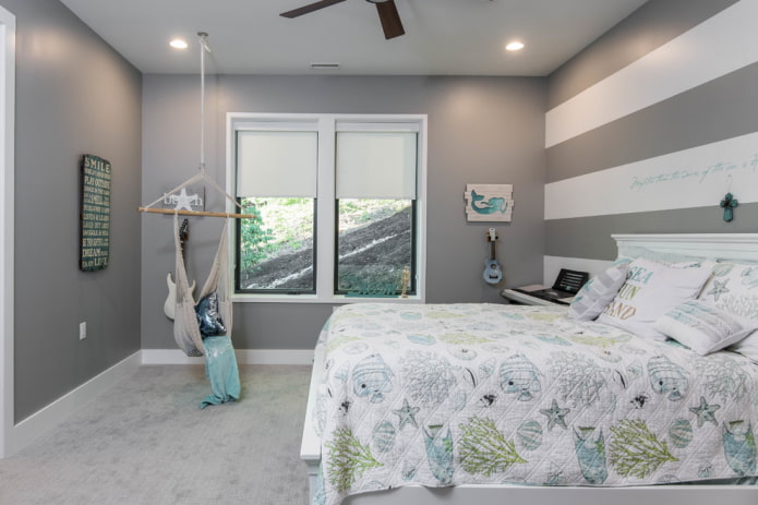design of a gray room for a teenager