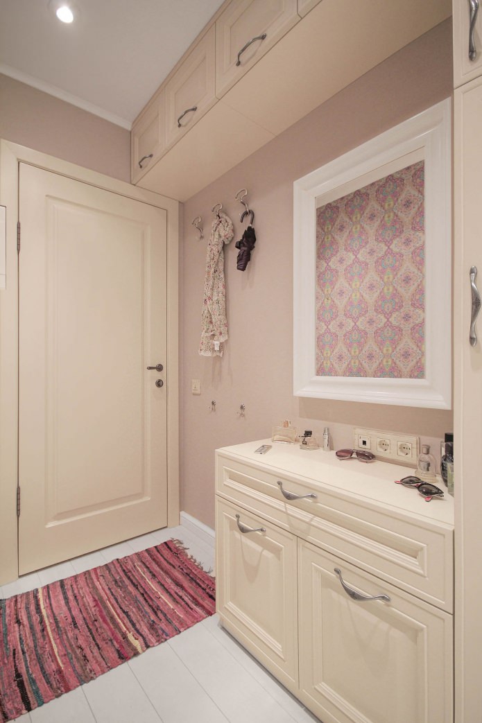 renovation in a two-room Khrushchev apartment in the Provence style