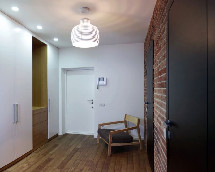 Hallway with loft elements