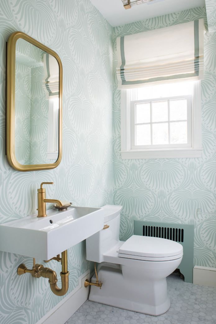 light wallpaper in the toilet