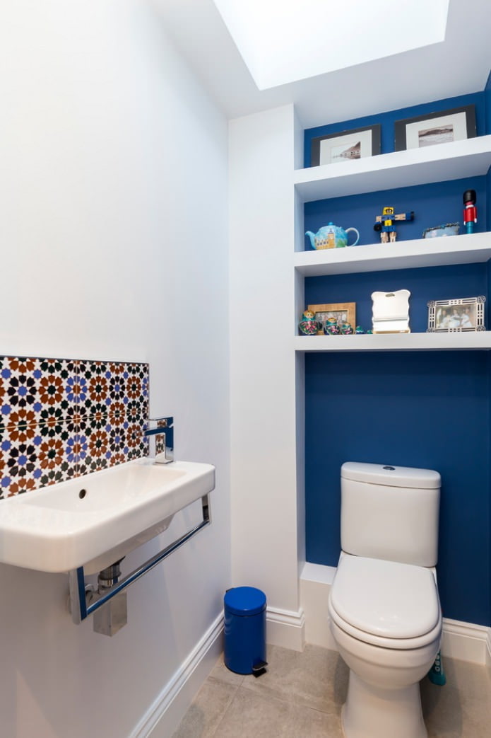 blue and white bathroom paint