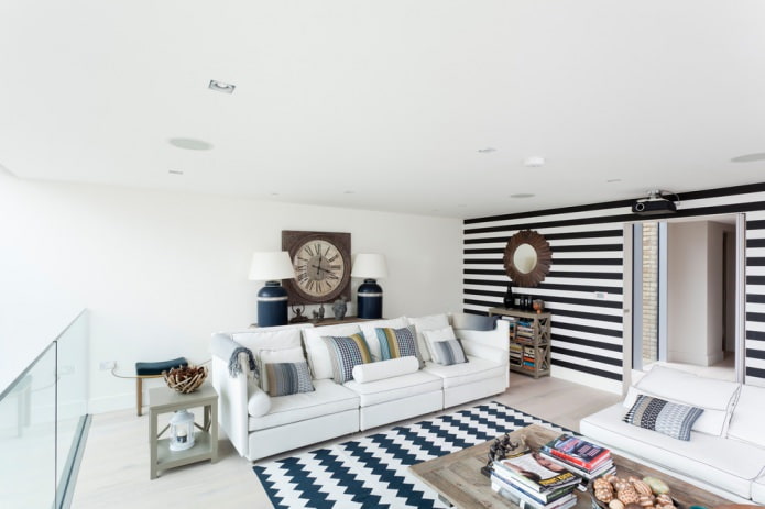 Striped and plain wallpaper
