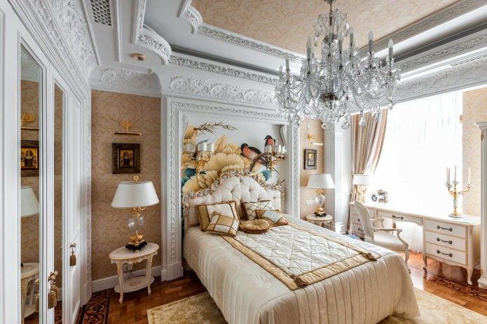 Wall painting in a classic bedroom